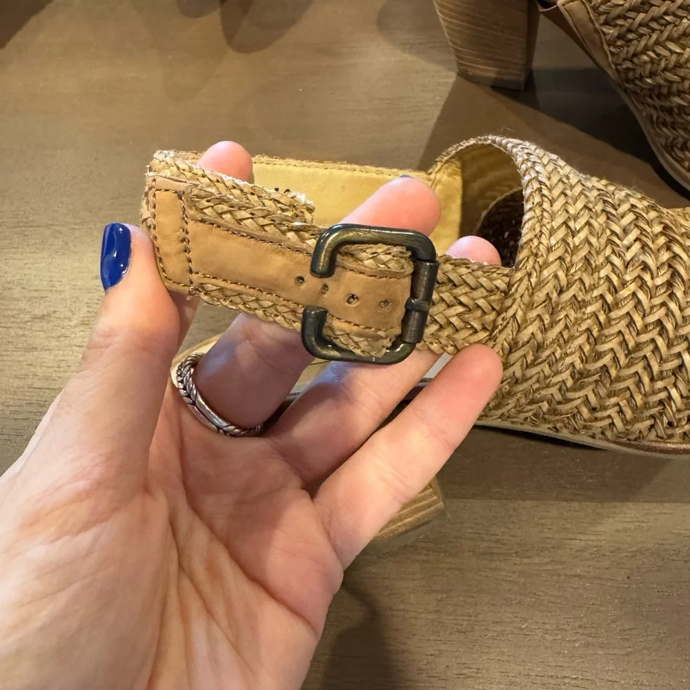 PAUL GREEN LOVELY WOVEN SANDAL - Picture 6 of 13